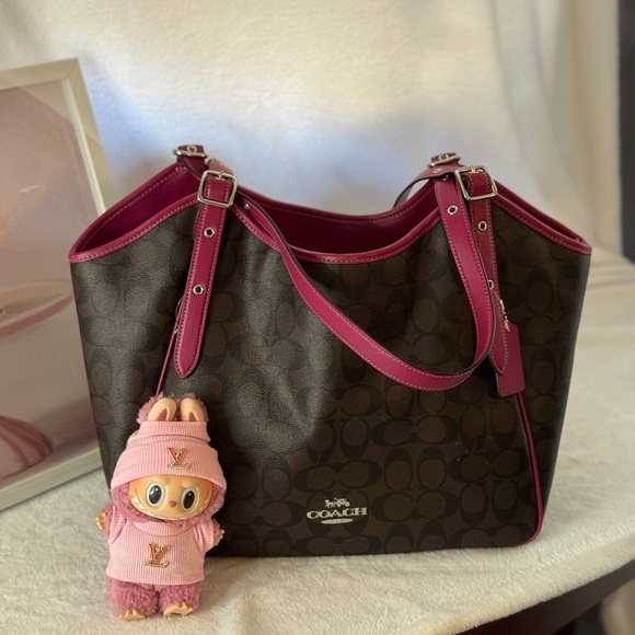 Coach Meadow Shoulder Bag in Signature Coated Canvas - Picture 1 of 12